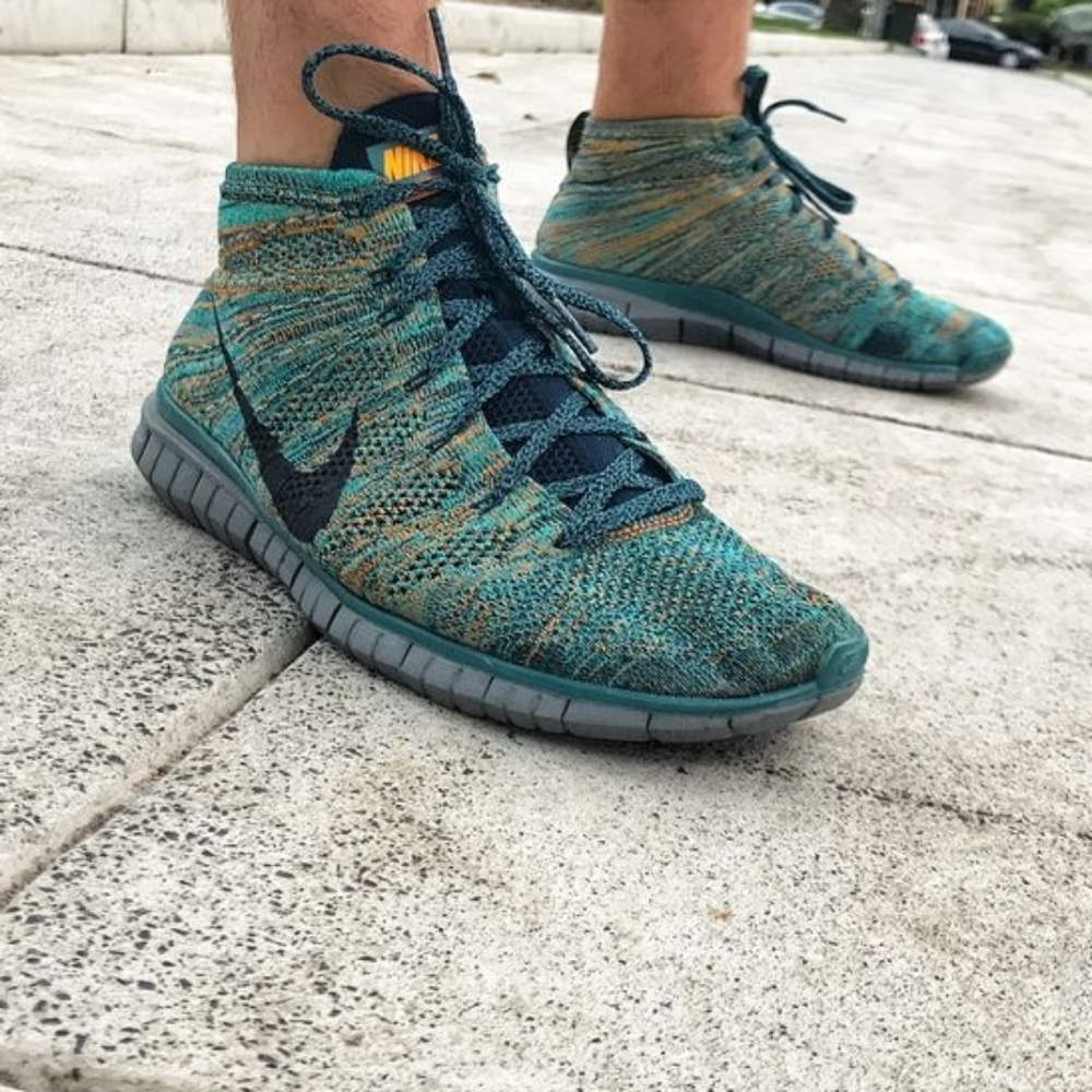 Nike Flyknit Chukka